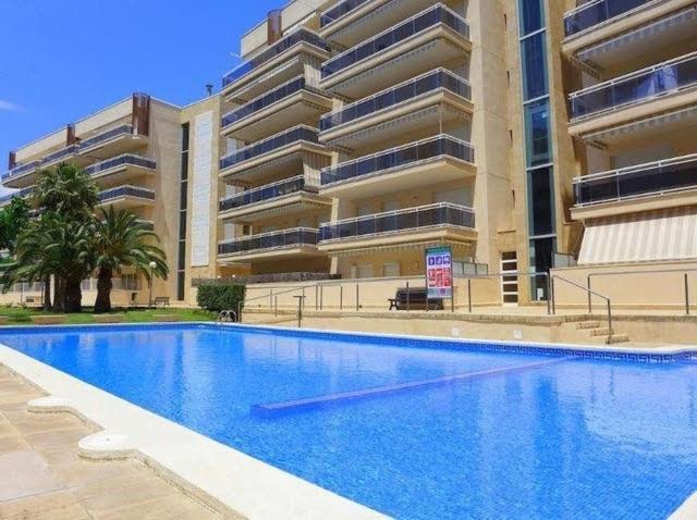 Appart Standing 2 Chambres 2Sdb Clim Piscine Parking Wifi Terrasse 21M2 Local Velo Port-Aventura, Plage, Centre سالو المظهر الخارجي الصورة